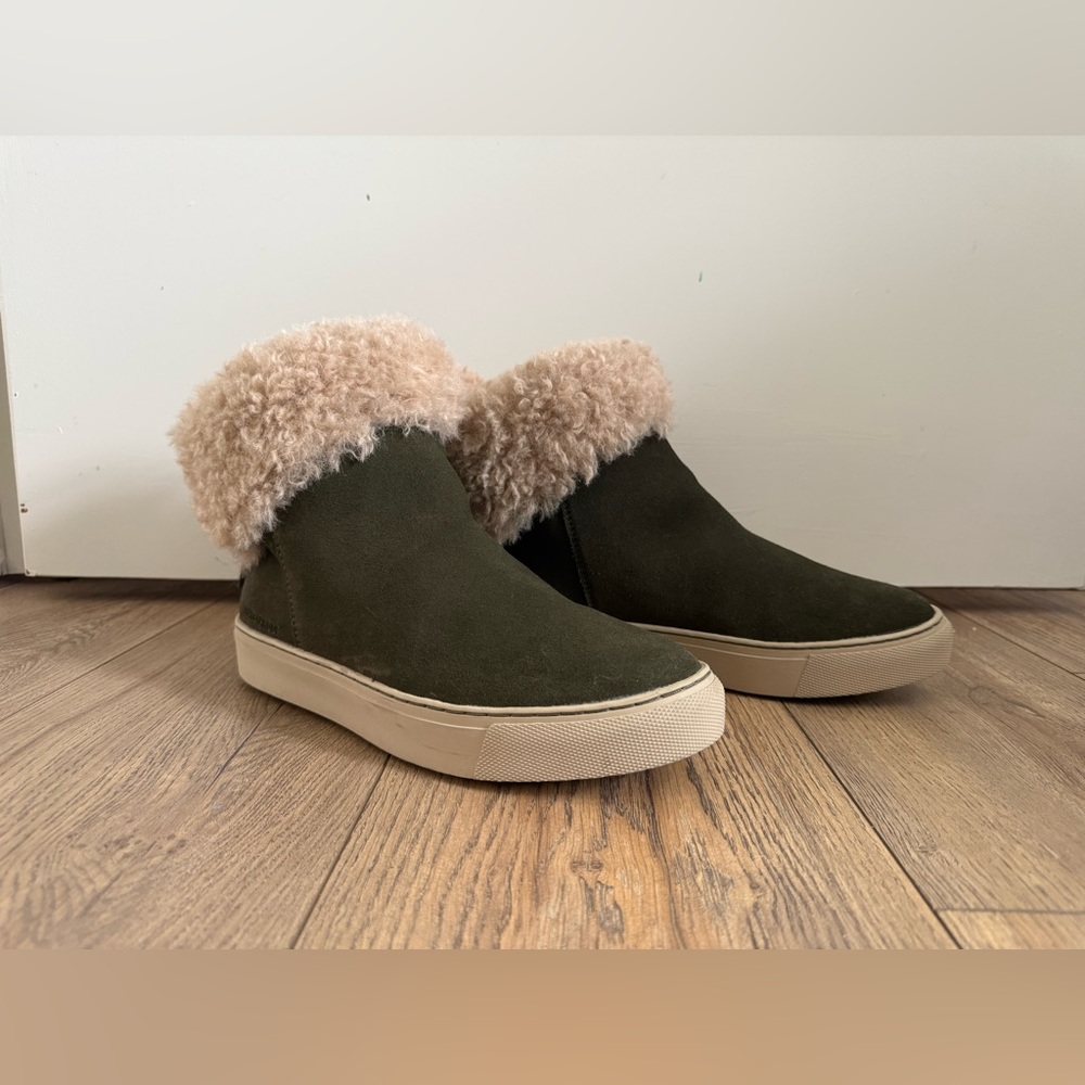 Cougar Devon Suede Waterproof Winter Sneakers - Women's, Olive, 8 Size
